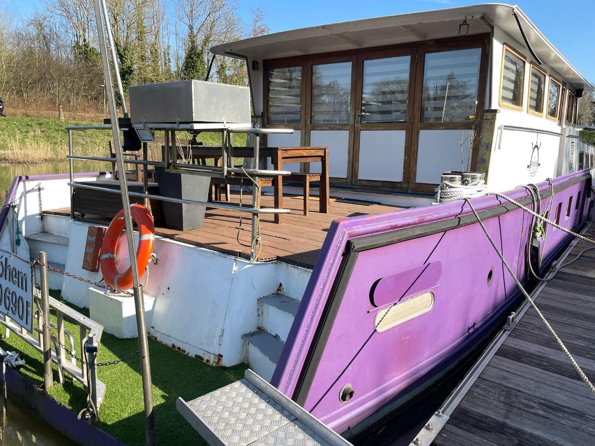 Nuit Insolite A Bord D'Une Peniche, 6 Personnes ベルグ エクステリア 写真